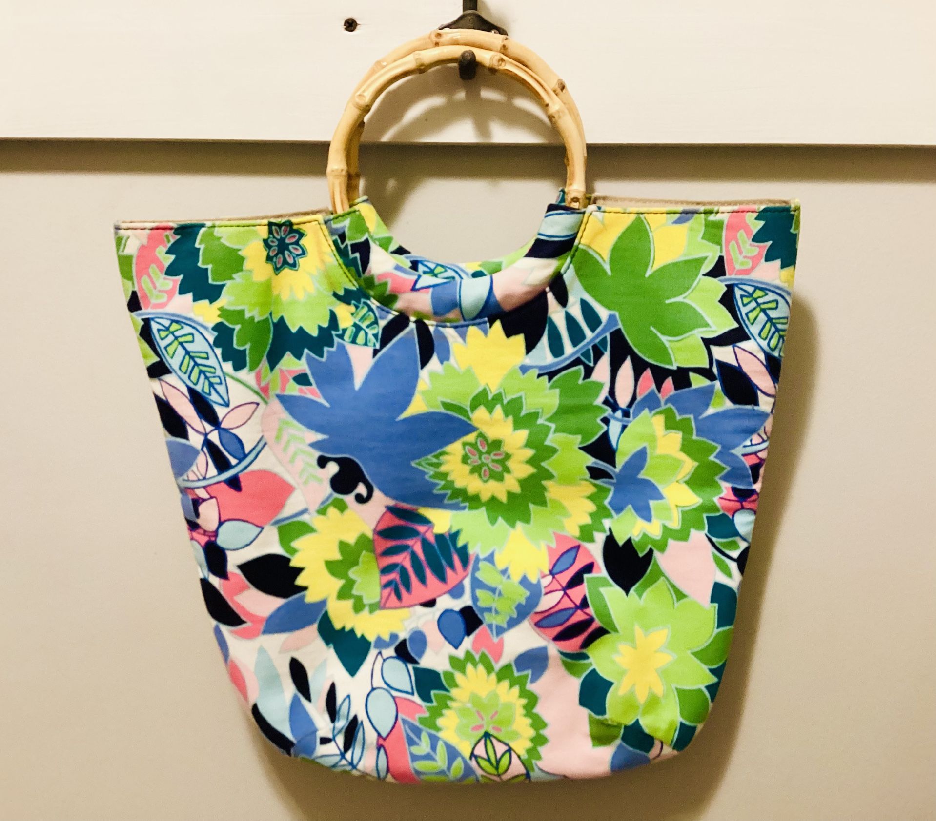 Vintage Talbots bamboo Handle Bag, Talbots Handbay, Floral Bags, Floral Beach bag, Talbots Handbag, Bright Floral Bag, Retro Summer beachbag