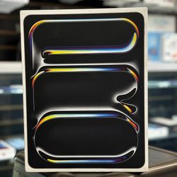 iPad Pro 13in M4 Chip WiFi Cell 512gb (Latest Model) 