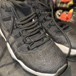 Jordan’s Woman’s  Size 8 