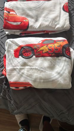 Twin sheet set