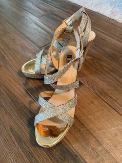 Platform sandals