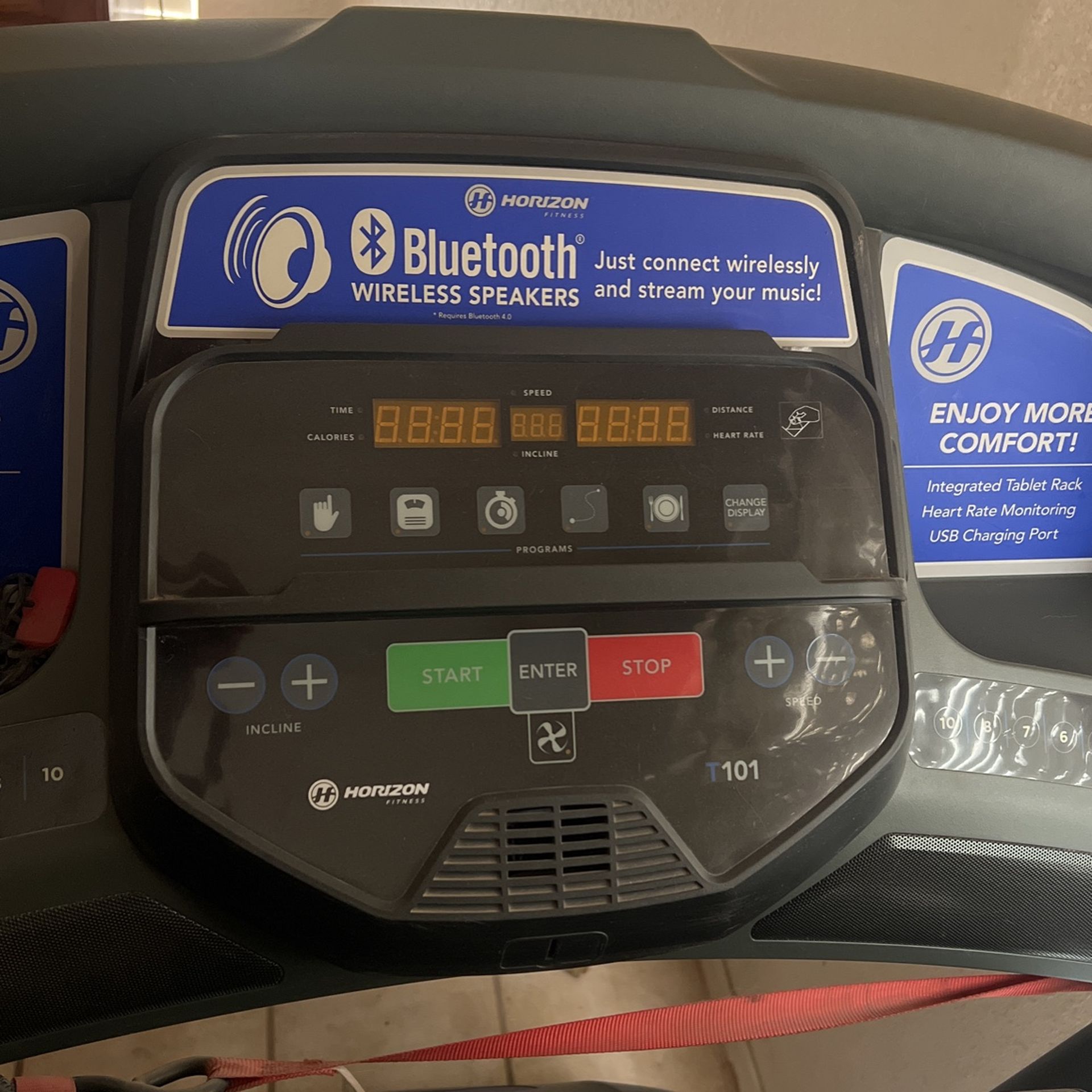 Horizon Fitness T101 Treadmill