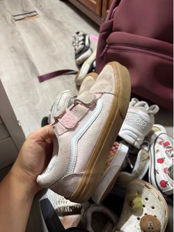 Girls vans