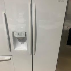 REFRIGERATOR SAMSUNG SIDE BY SIDE WHITE