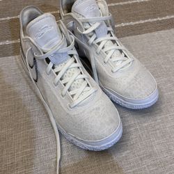 Lebron NXXT Basketball Shoes