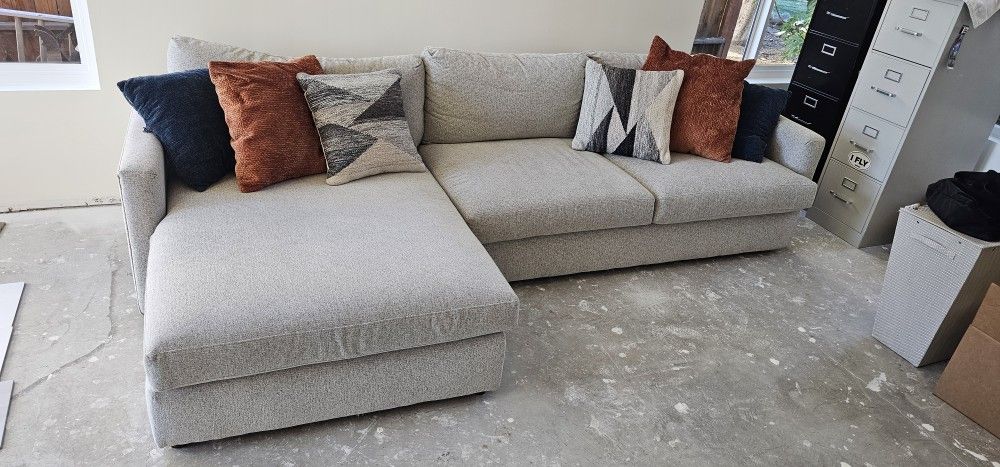 Bassett home furniture Couch