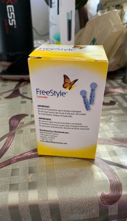 Freestyle lancets 100