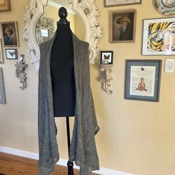 Nordstrom’s Made In Italy, Gray Mohair Acrylic Wool Throw Shawl Pasheana