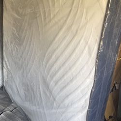 ❗️USED KING SIZE MATTRESS - Firm Top 