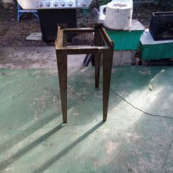 Ac Stand Adjustible 32" High ×22 1/2 Deep
