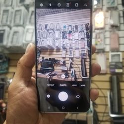 Android Samsung Galaxy S22 128 Gb Plus Unlock To Any Carrier  $600