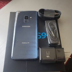 Samsung Galaxy S9  , Unlocked  for all Company Carrier ,  Excellent Condition Like New 