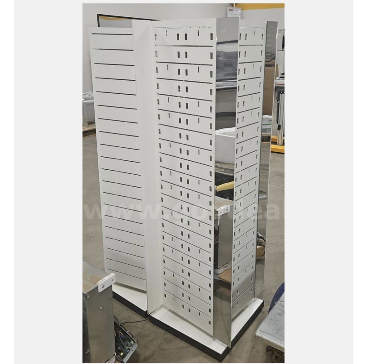 Commercial Rotating Slatwall Display Tower – Heavy Duty – 5 FT