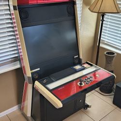 Taito Vewlix F Arcade Candy Cabinet 32" Monitor 