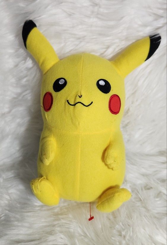 Pokemon Pikachu Nintendo Toy Factory 2017 Character Plush Stuffed Toy 6” Used VG
