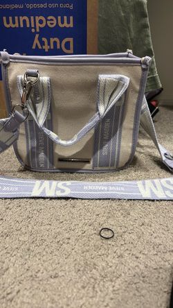 Steve Madden crossed over bag