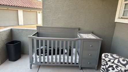 Crib