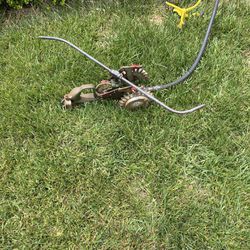 Antique Outdoor Cast Iron Walking Lawn Sprinkler