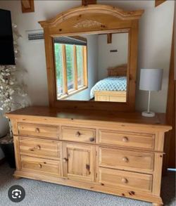 Broyhill Fontana Queen Bedroom Set