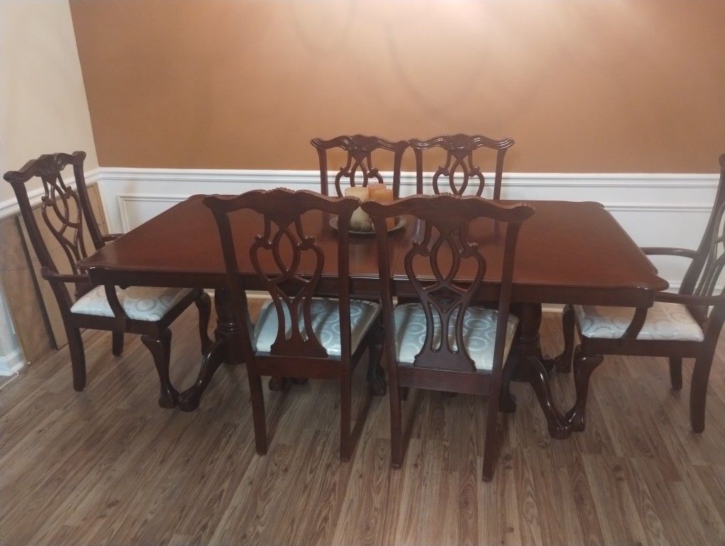 Dining Room Table With Seating