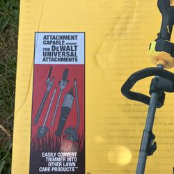 DEWALT 60V 7-1/2 in. Brushless Attachment Capable Edger - Tool Only