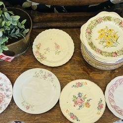 Vintage Glass Plates 