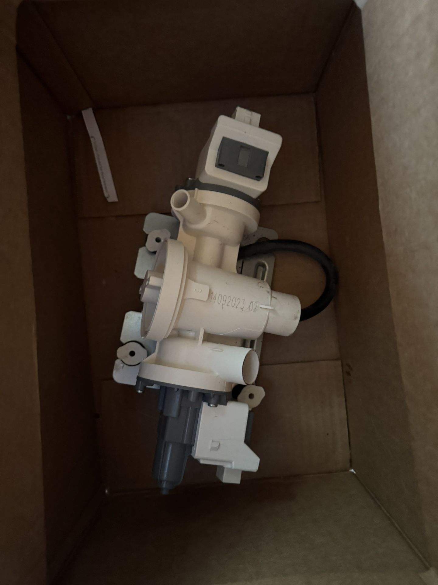 Maytag Washer Drain Pump Works Like New