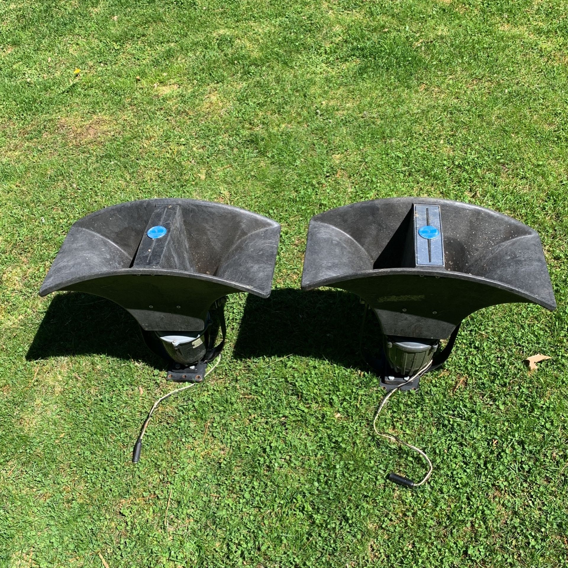 Atlas Soundolier Horn Speakers 22inch As is !!! Best Offer