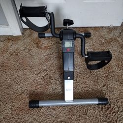 Leg Exercises Machine In Good Condition $50 Pick Up Only No Holds