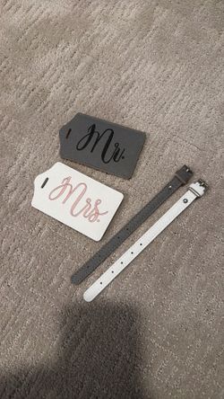 Mr and Mrs Luggage Tags *BRAND NEW*