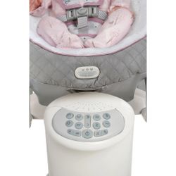 Graco EveryWay Soother with Removable Rocker