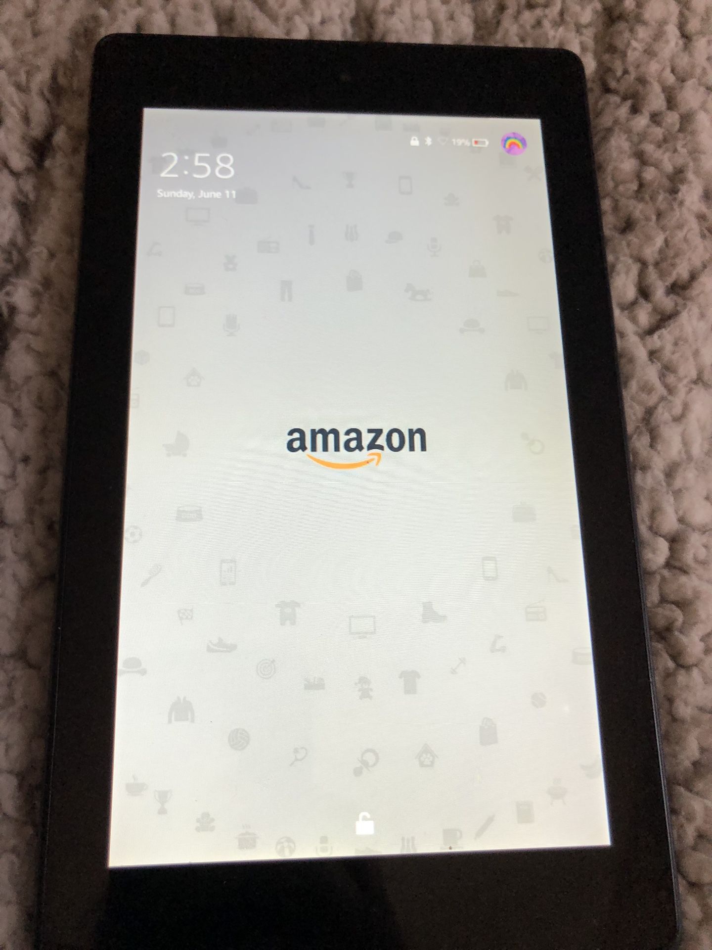 Amazon Kindle Fire 7 (7th Gen) - 8GB (model# SR043KL)