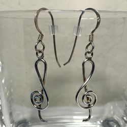 Elegant Treble Clef Musical Note Earrings. Silver