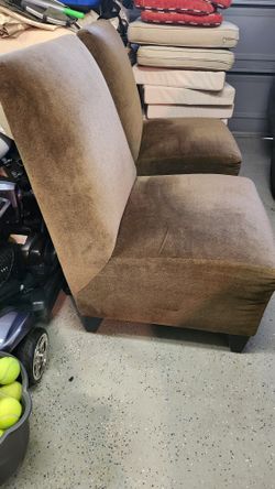 Accent Chair X 2