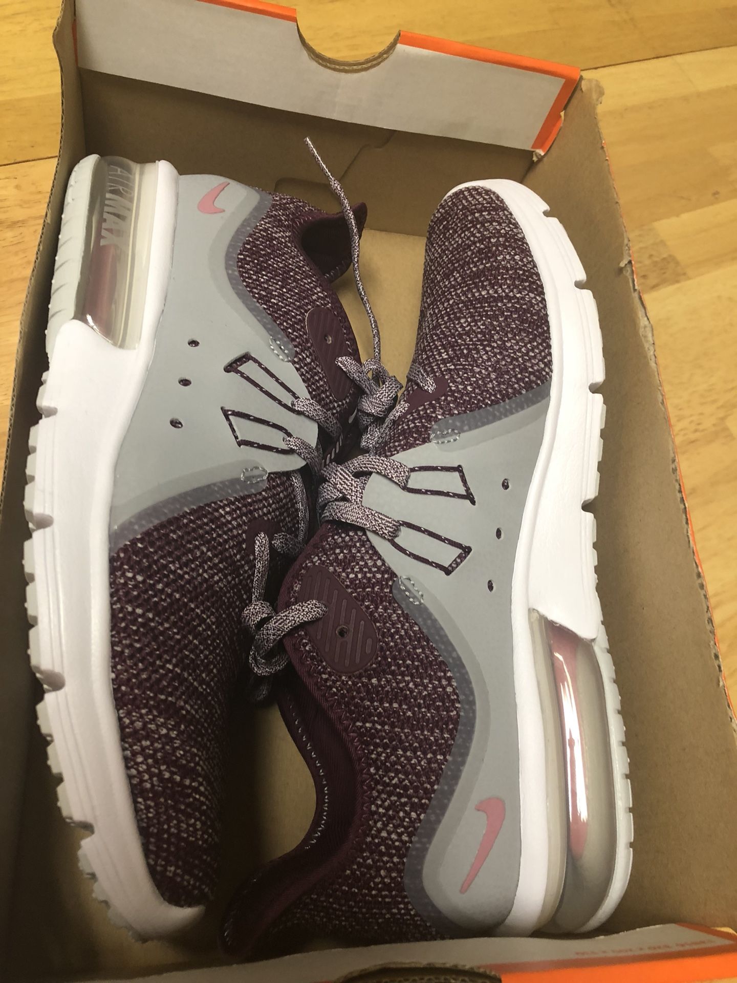 NIKE AIR MAX SEQUENT 3 Accessories