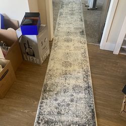Long Carpet