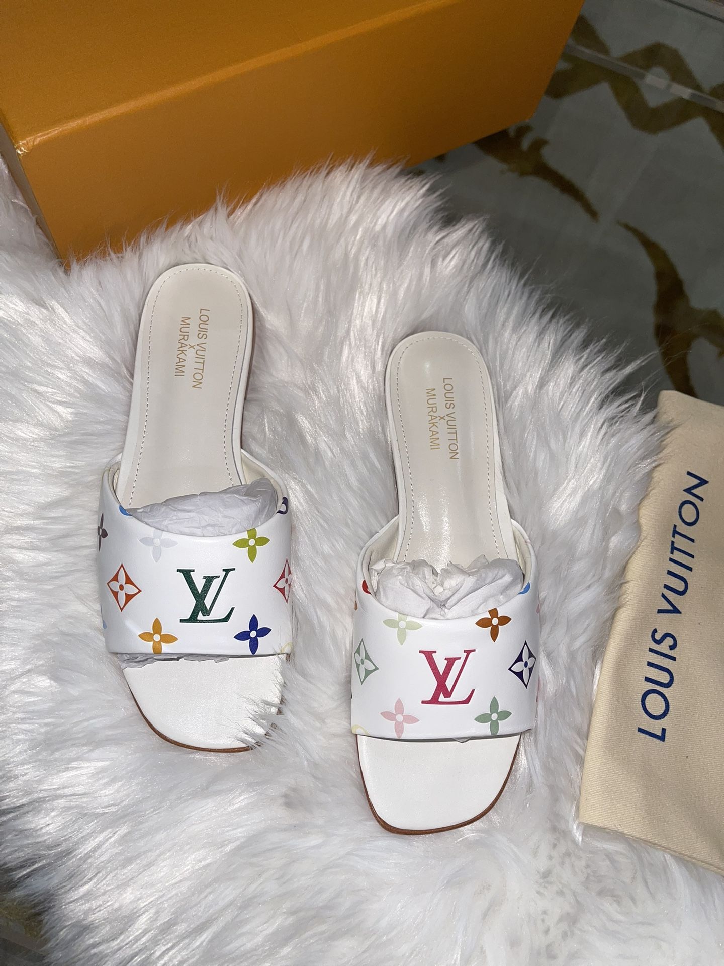 Louis Vuitton Sandals - Size 7