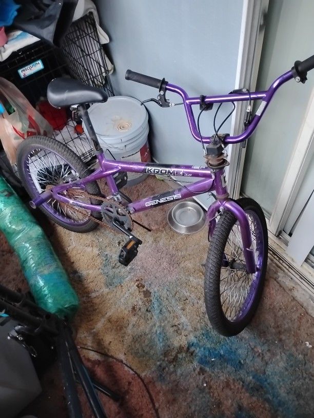 Almost New Perfect ConditionBmx Krome Genesis 20 Inch