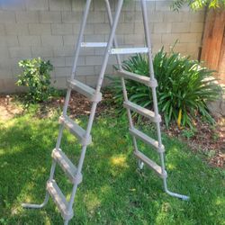 Pool Ladder!