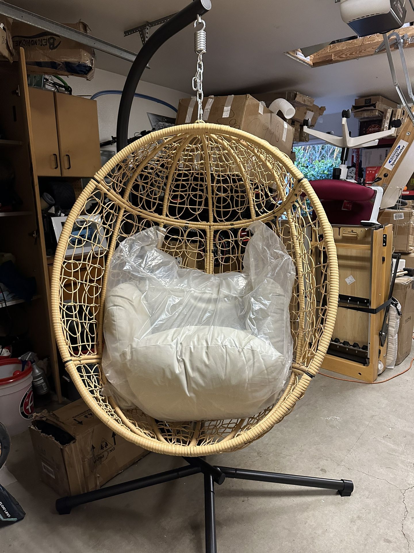 Wicker Hanging Egg Chair With Stand