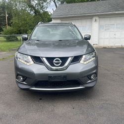 For Sale: 2015 Nissan Rouge SL AWD - Fully Loaded And Well Maintained.