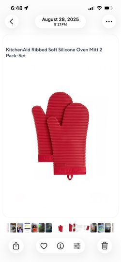 NEW RED KITCHEN AID OVEN MITTENS