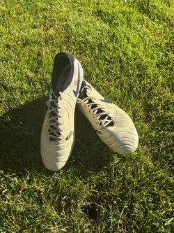 Nike  Legend 10 Elite Soccer Cleats