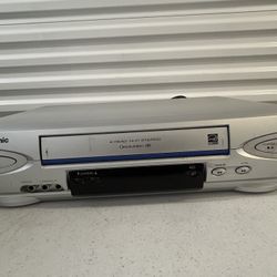 Panasonic PV-V4524S Blue Line Tested Works 4-head Hi-Fi Stereo VCR No Remote