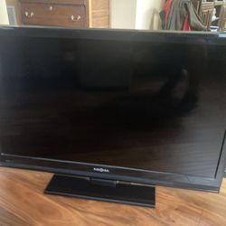 Insignia 40” TV
