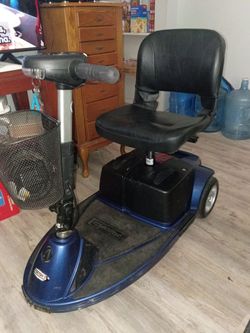 Pride Revo 2.0 Scooter (New Batteries)