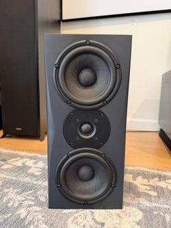 Triad In Room Silver Pair - Scan-Speak Revelator Drivers – Handbuilt USA