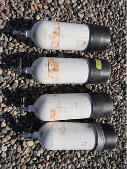 Faber 72 SCUBA tanks