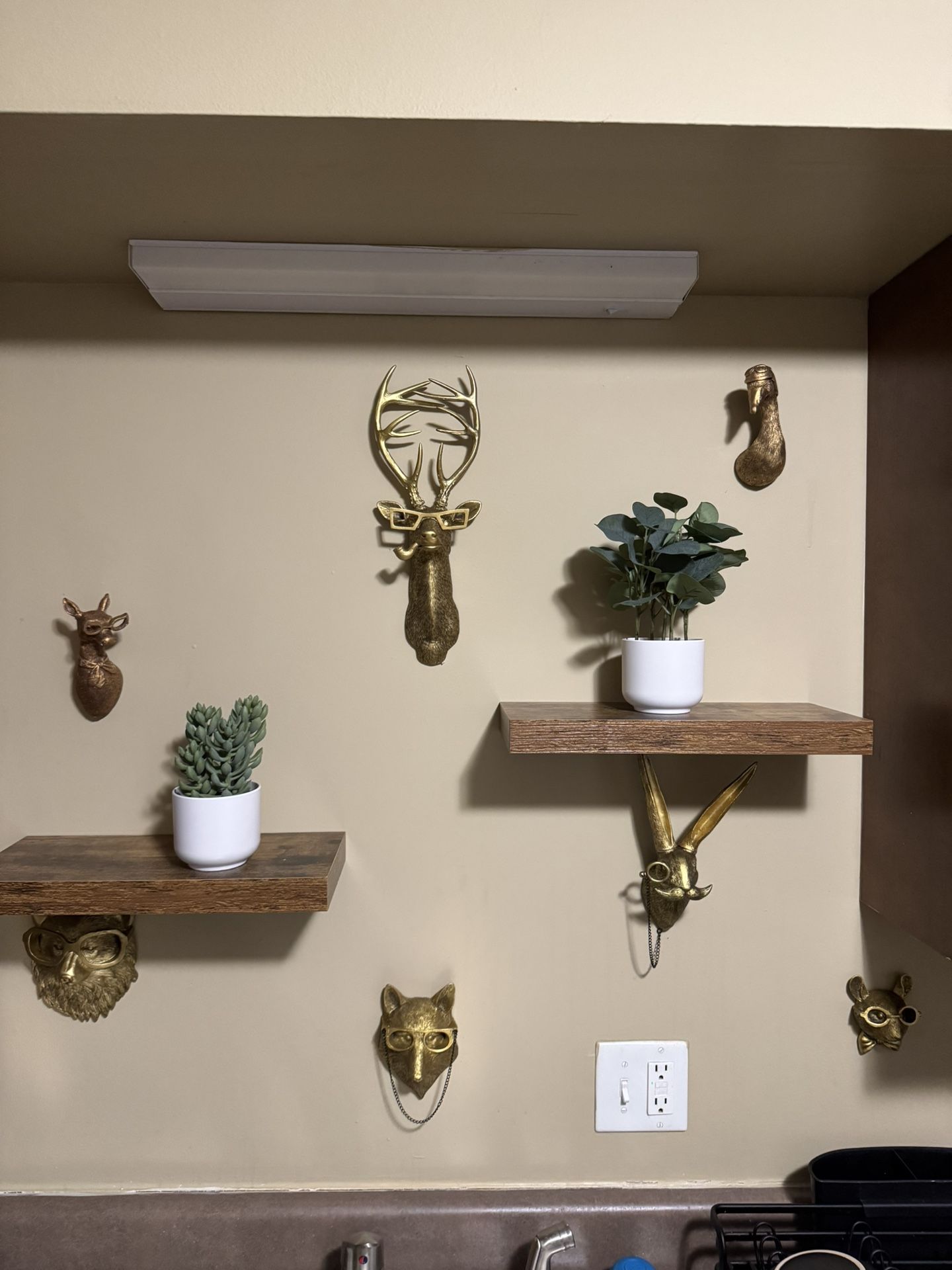 Gold Colored Wall Animal Decor