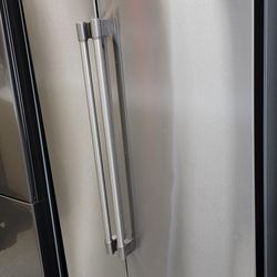 Mayta stainless refrigerator side/side With Warranty Delivery Available Fee depends on Address 🚚 🛻 🏠 